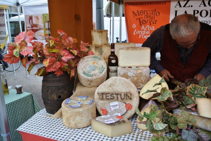 Mercato Langhe